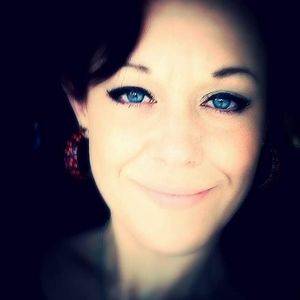 Meet your Posher, Angelee